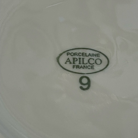 Apilco Bowl Classic Whiteware Porcelain Tulip Bowl Salad Serving WILLIAMS SONOMA - Picture 11 of 11